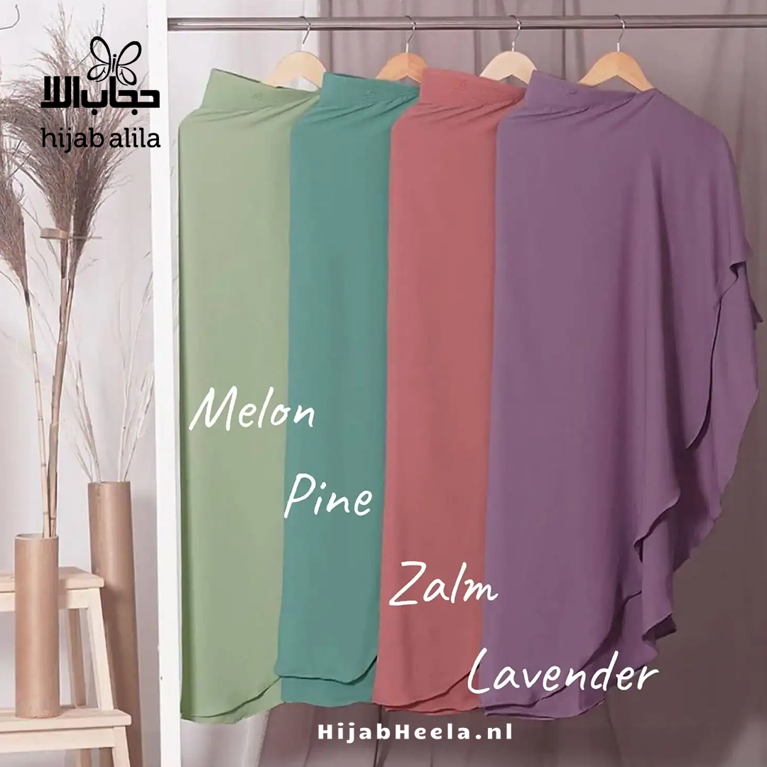 Khimar Dames – Fitri met kapje van Hijab Alila, productfoto 3. De afgebeelde abaya is niet inbegrepen.