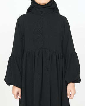 Abaya kids Hanah black detail HijabHeela