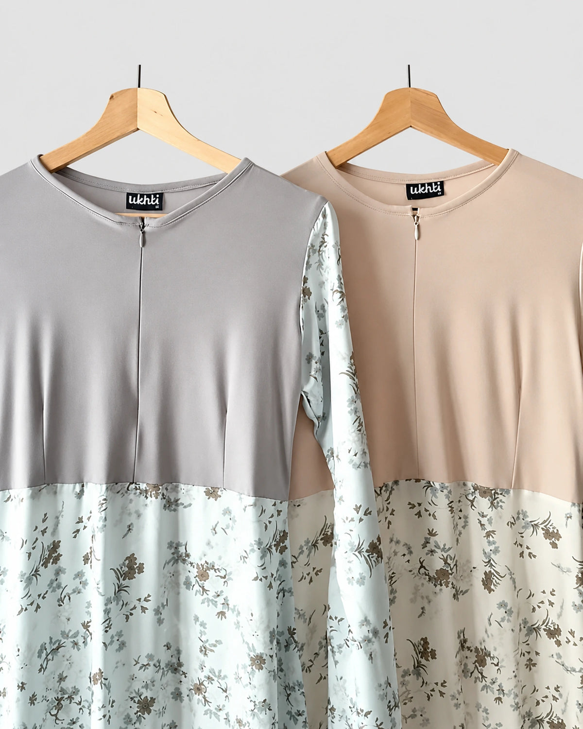 Abaya Dames UG35 – lichtgrijze achtergrond – foto 4