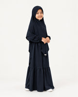 Abaya Saskia voor meisjes in navy – vooraanzicht, Hijabheela