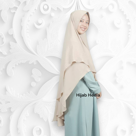 Khimar Dames – Fitri zacht kapje van Hijab Alila, productfoto 5. De afgebeelde abaya is niet inbegrepen.