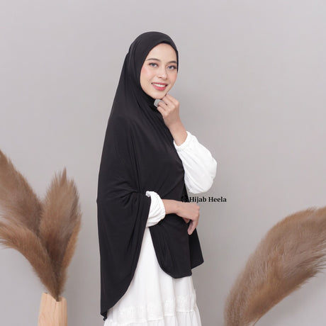 Khimar Dames – Hawa van Hijab Heela, productfoto 4. De afgebeelde abaya is niet inbegrepen.