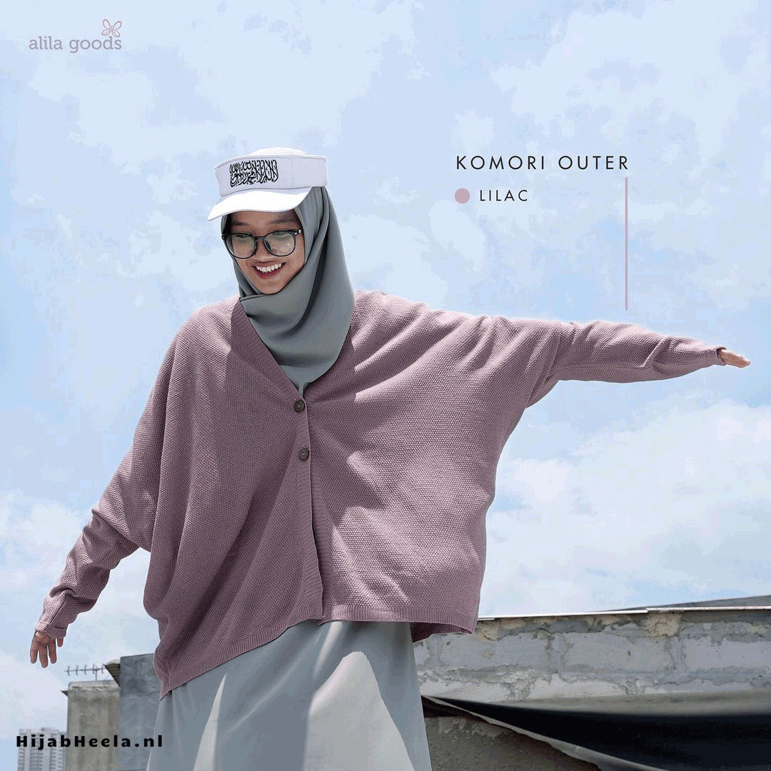 Outer Dames | Komori