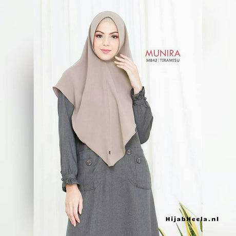 Khimar Dames – MB42 van Munira, productfoto 4. De afgebeelde abaya is niet inbegrepen.